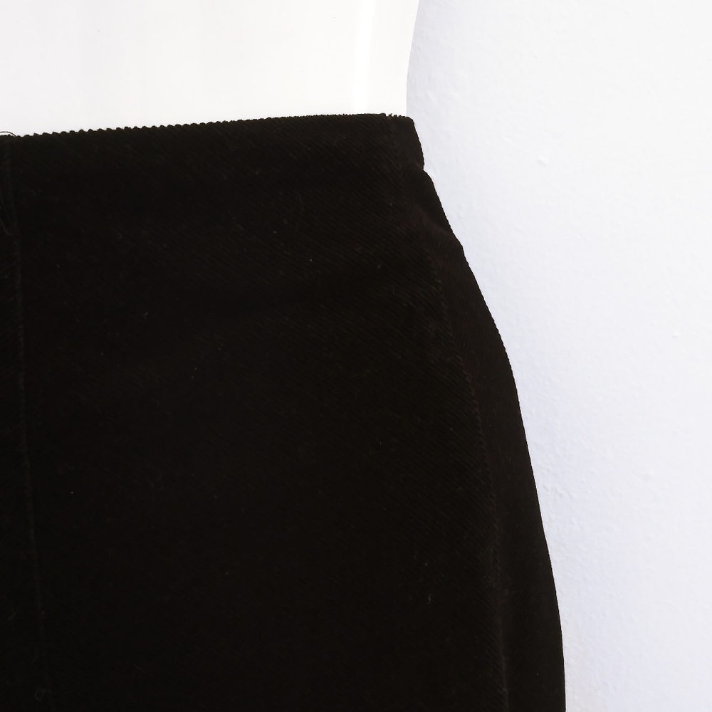 Jones New York black skirt